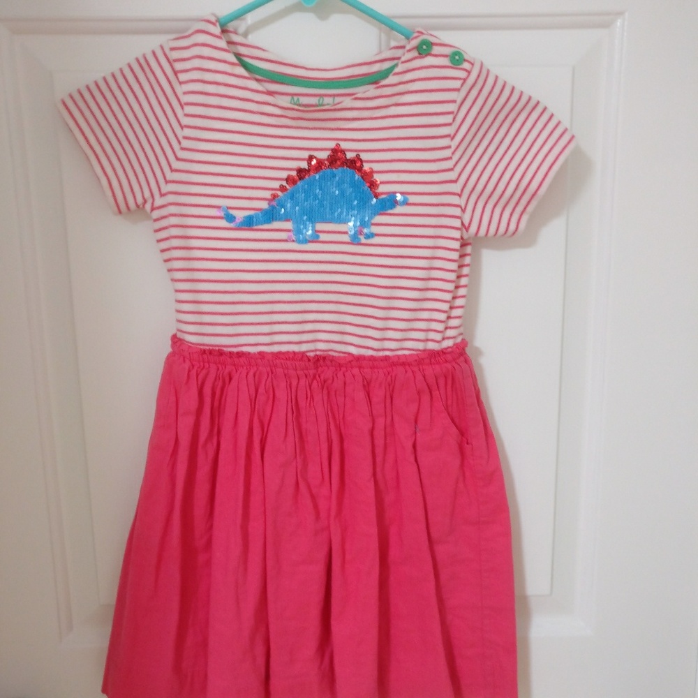 Mini boden girls  color changing dress size 6-7